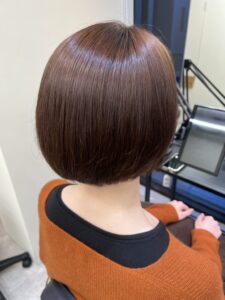 髪質改善と縮毛矯正どちらが合う?